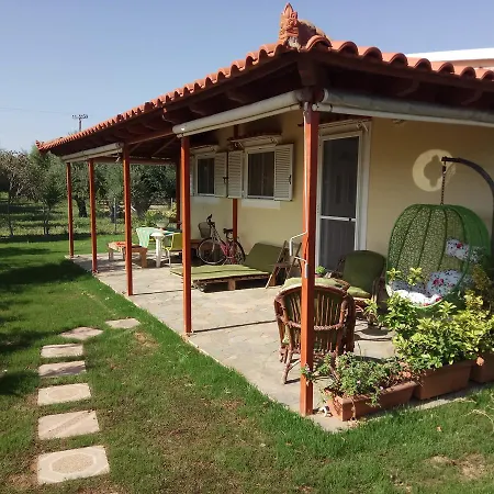 Beach House Kalamata *